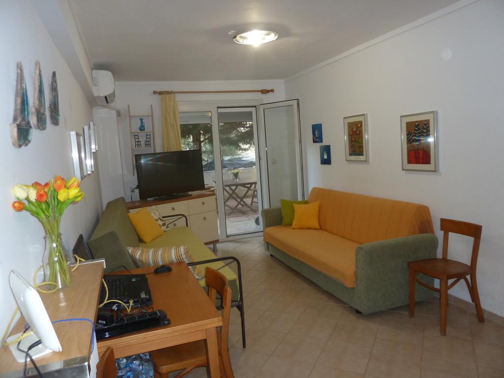 Seaside Apartment Thessaloniki Exterior foto